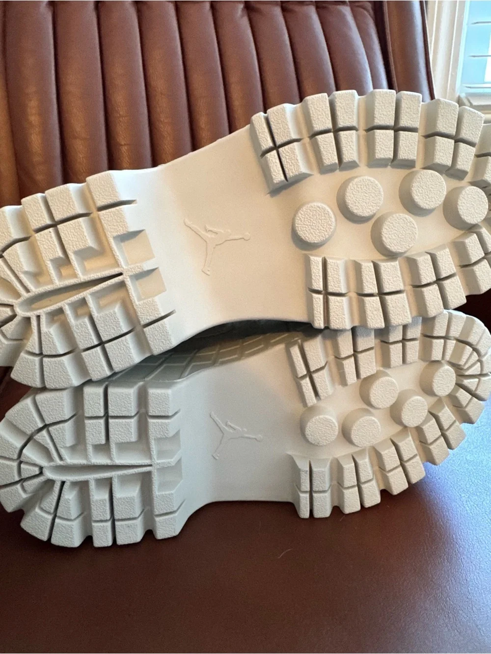 Jordan 1 Brooklyn Low Platform
